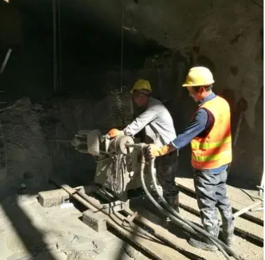 兴隆华侨农场水下抗分散灌浆料特点 水下不分散注浆料介绍